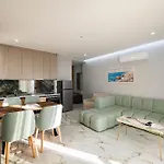 Day Lux Premium Ξενοδοχείο με διαμερίσματα 3*