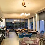 Day Lux Premium Ξενοδοχείο με διαμερίσματα 3*