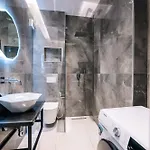 Day Lux Premium Ξενοδοχείο με διαμερίσματα 3*