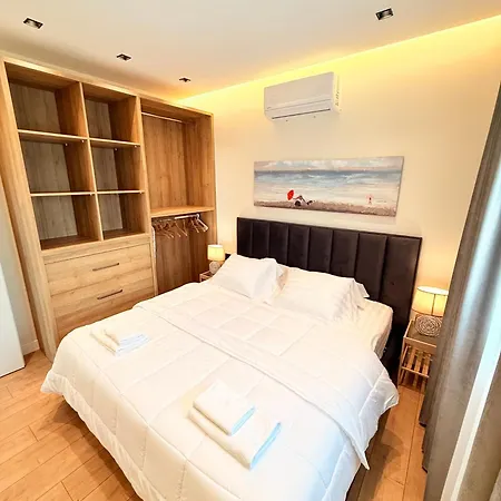 מלון דירות Day Lux Premium 3*
