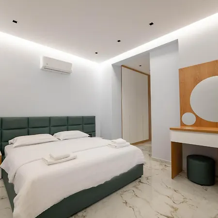 Апарт-отель Day Lux Premium 3*