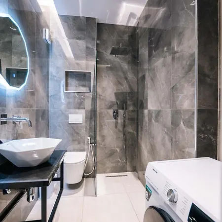 Day Lux Premium Апарт-отель 3*