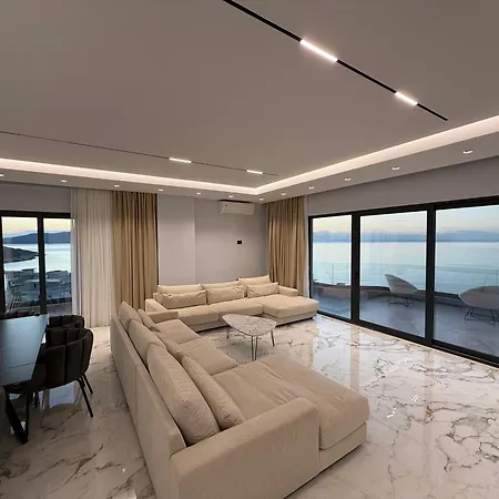 Day Lux Premium Aparthotel