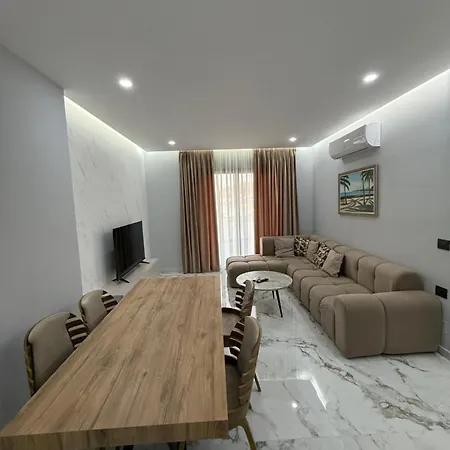 Day Lux Premium Aparthotel *