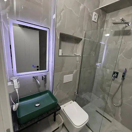 Day Lux Premium Aparthotel 3*