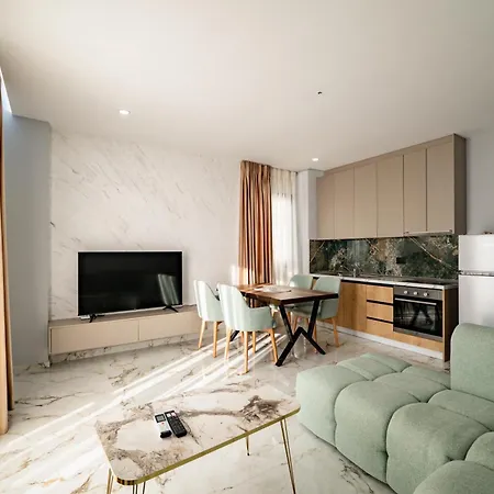 Aparthotel Day Lux Premium Sarandë