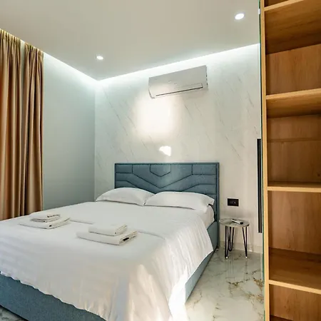 Day Lux Premium Aparthotel 3*